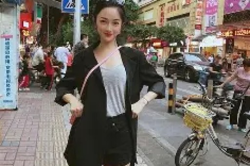 盘点范冰冰的风光落寞史和她背后的8个男人！
